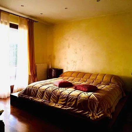 Elena Villa Montefiascone